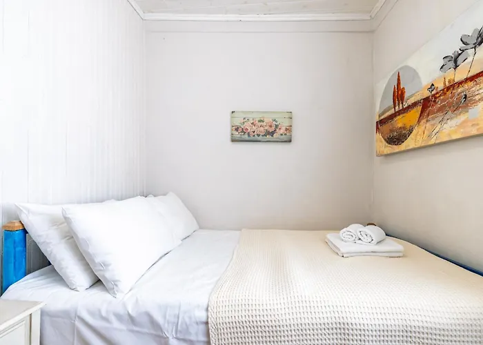 Amazing View House *